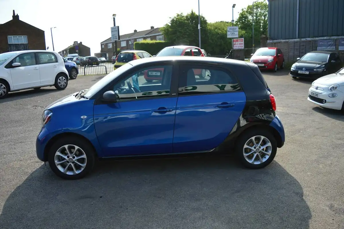 2017-smart-forfour-10-passion-70bhp-ss-big-4