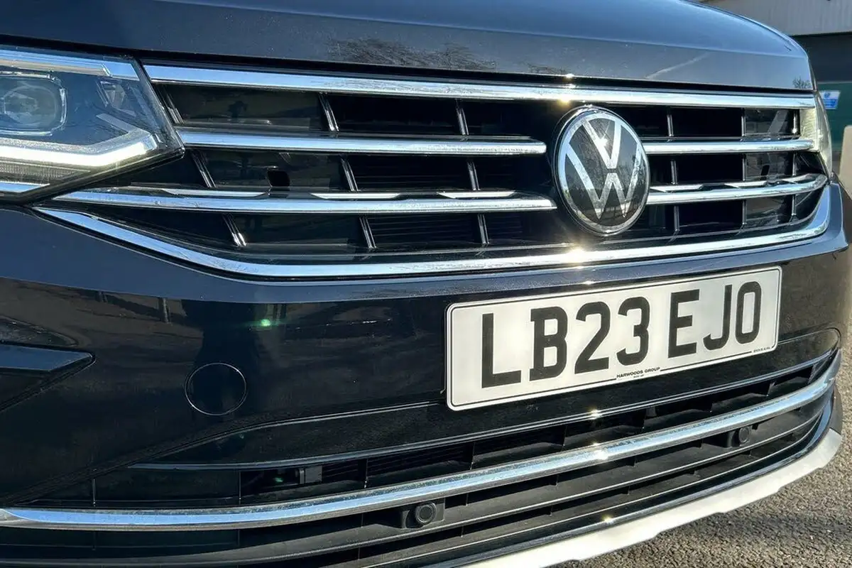 2023-volkswagen-tiguan-14-tsi-elegance-big-46