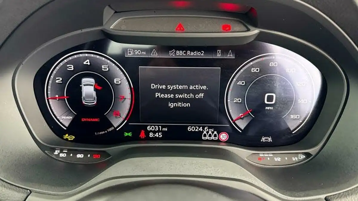 2024-audi-q2-10-30-tfsi-s-line-116ps-big-19