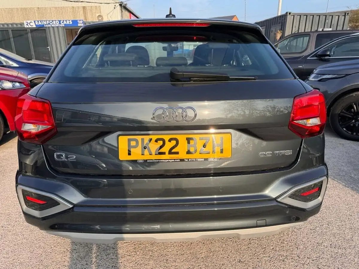 2022-audi-q2-10-30-tfsi-sport-big-4