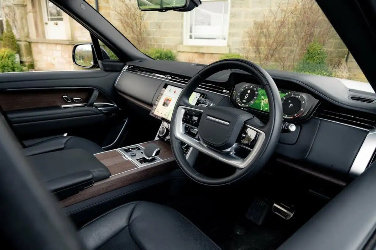 2023-land-rover-range-rover-30-p400-autobiography-big-38
