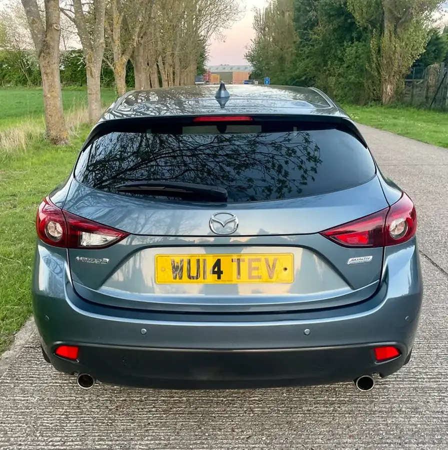2014-mazda-mazda3-20-se-l-nav-hatchback-5d-big-20