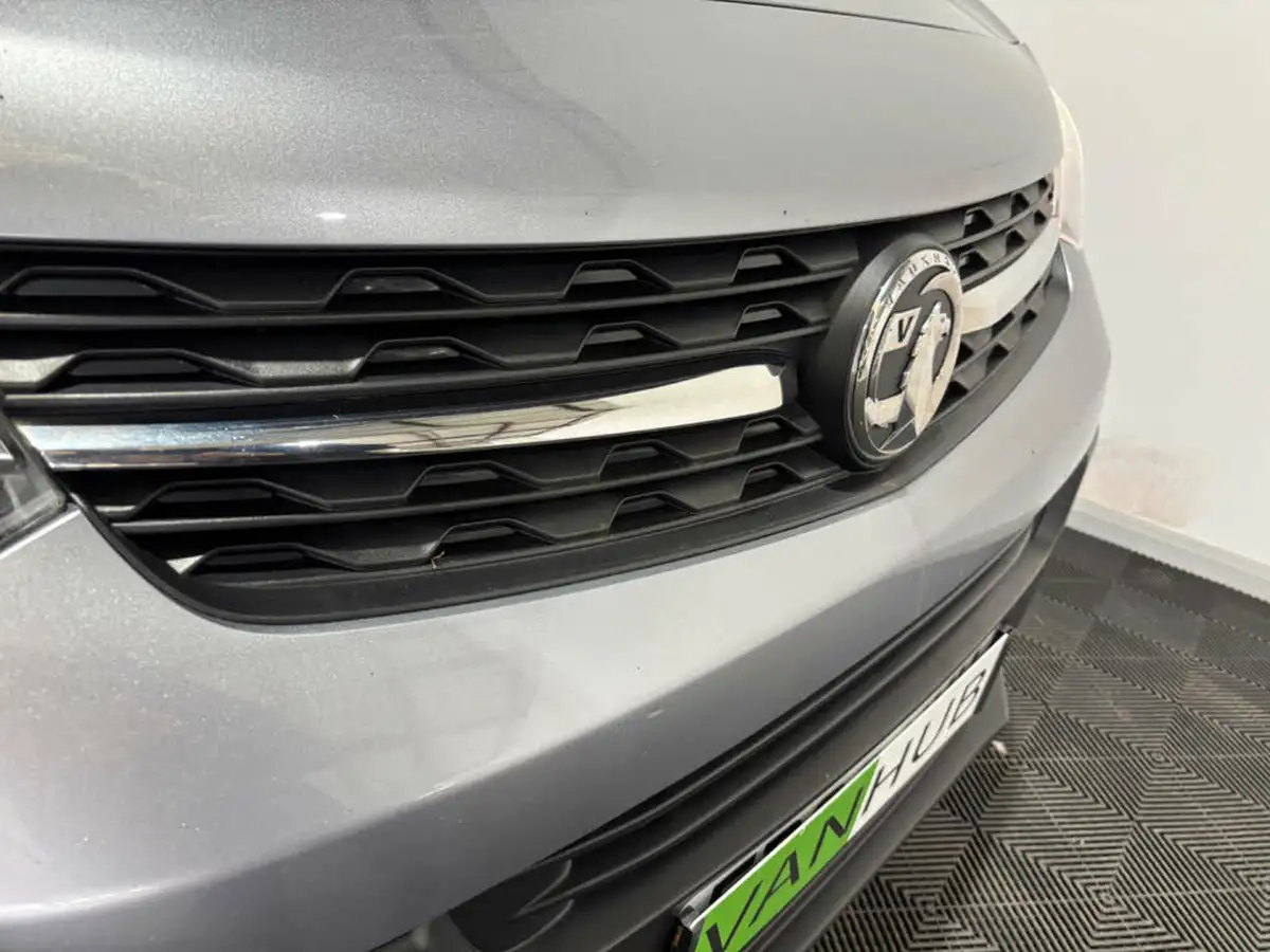 2022-vauxhall-vivaro-15td-2900-l1h1-dynamic-big-3