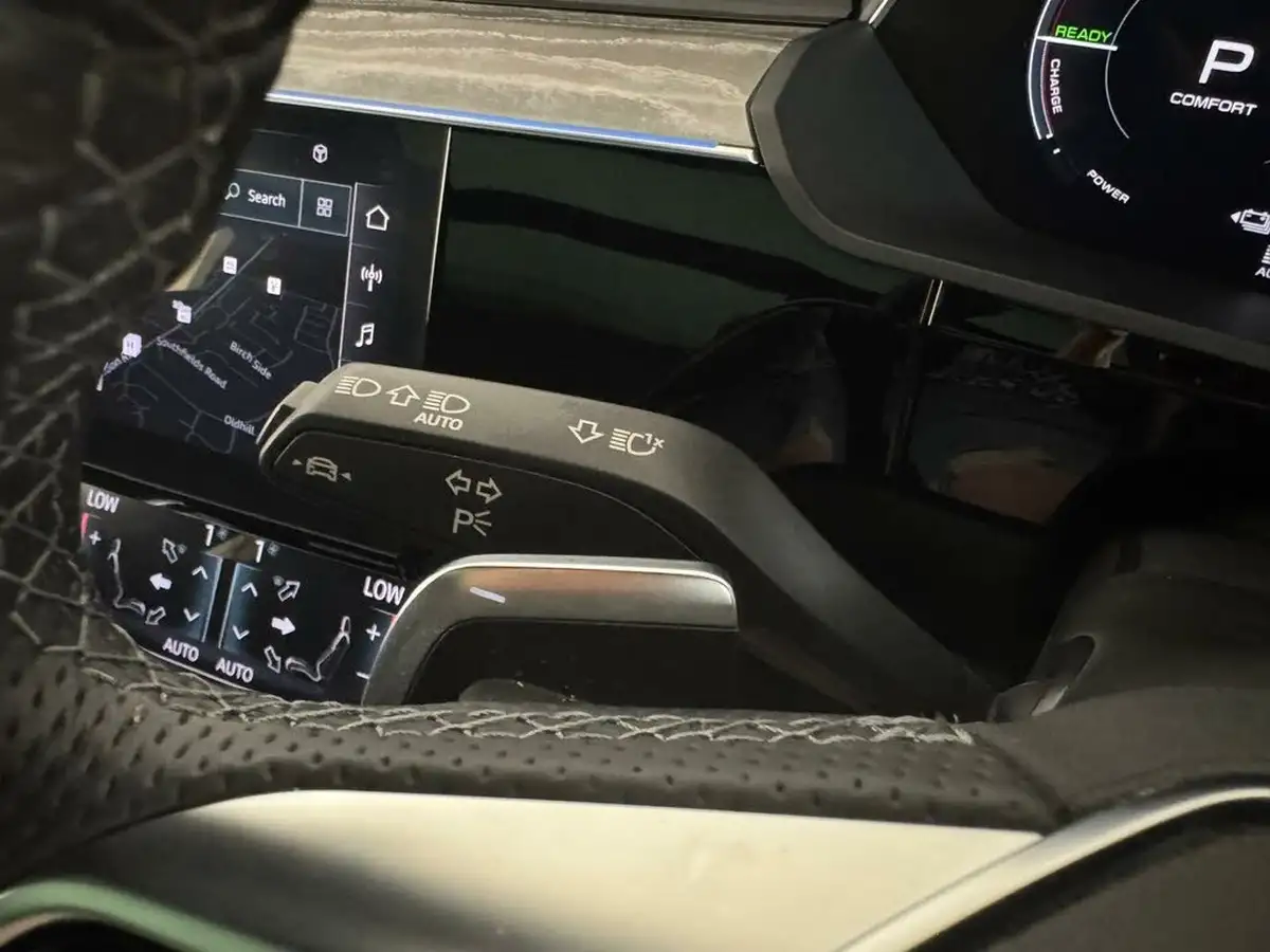 2022-audi-e-tron-e-s-vorsprung-sportback-big-58