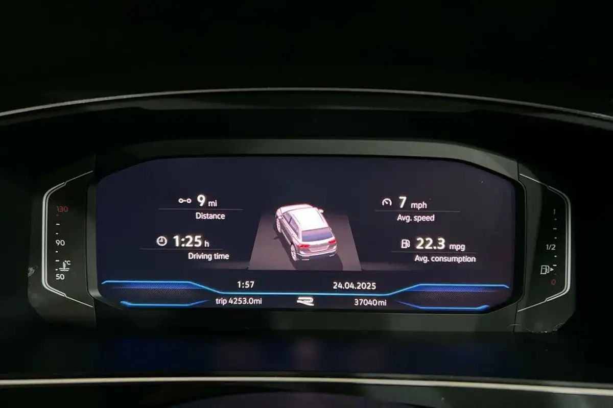 2021-volkswagen-tiguan-20tdi-r-line-150ps-4motion-big-10