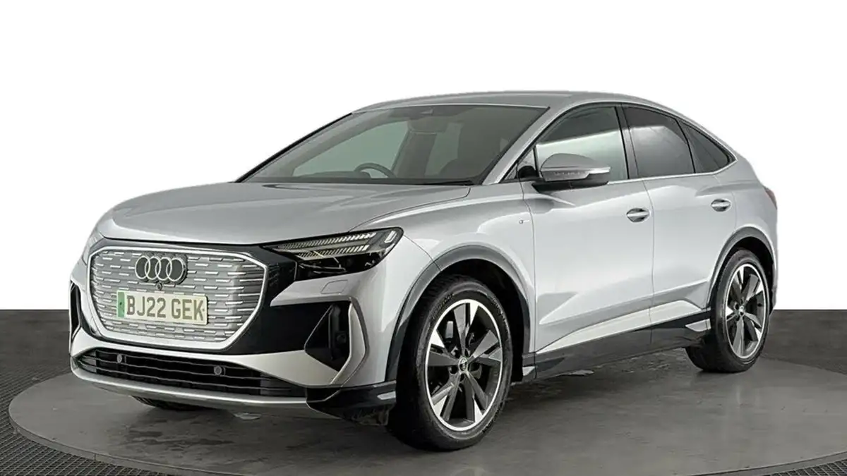 2022-audi-q4-e-tron-40e-s-line-station-wagon-big-0