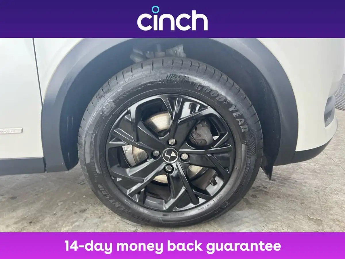 2020-ds-ds-7-crossback-12-puretech-performance-line-eat8-big-19