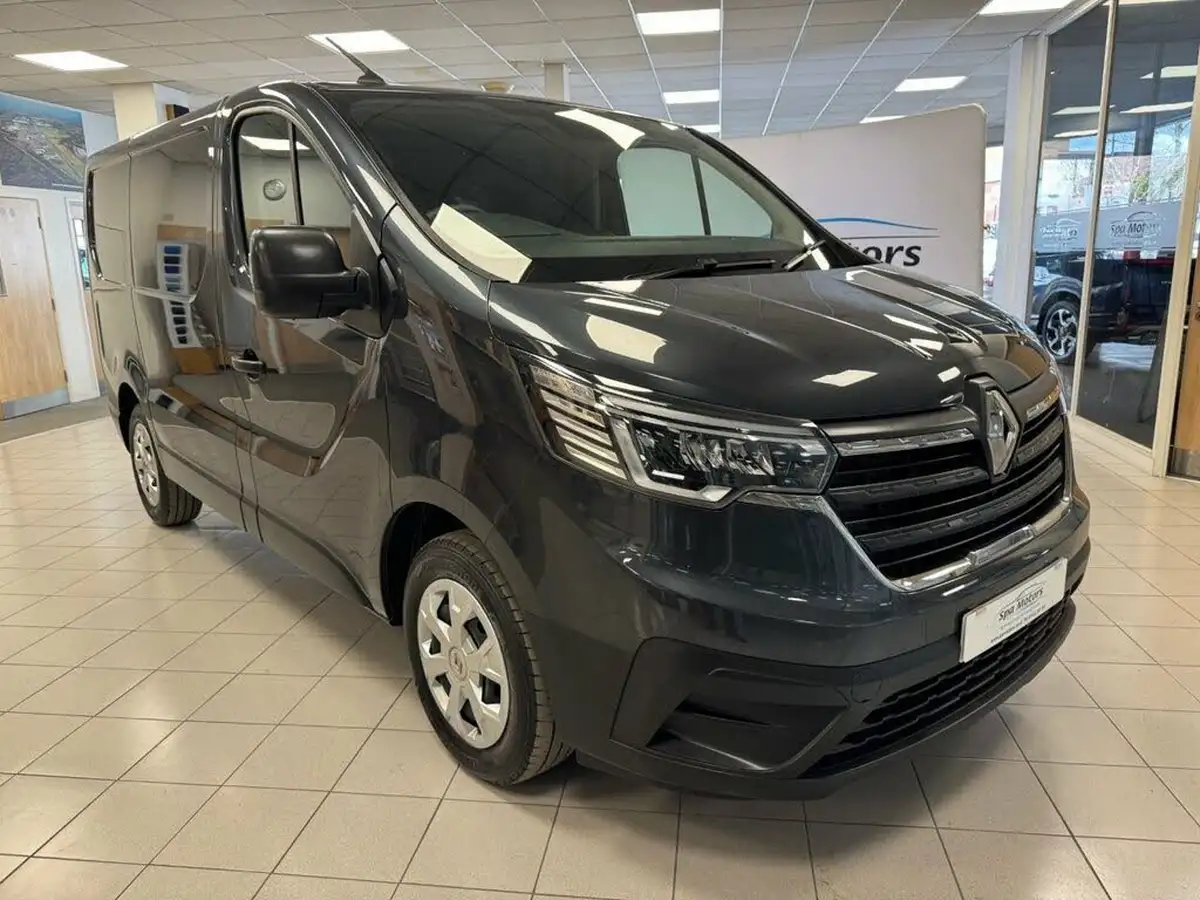 2022-renault-trafic-20dci-sl28-130-business-big-0