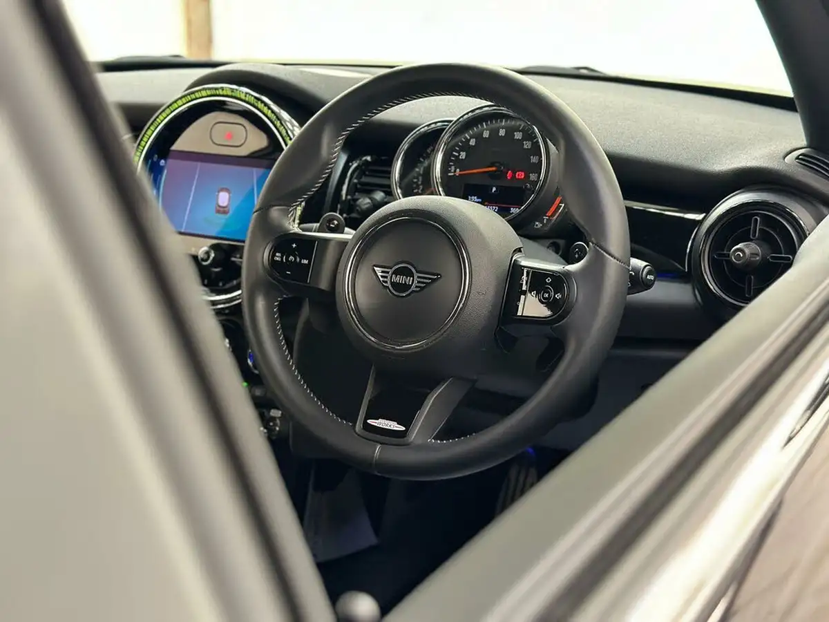 2022-mini-cooper-20-cooper-s-sport-premium-hatchback-3d-auto-big-14