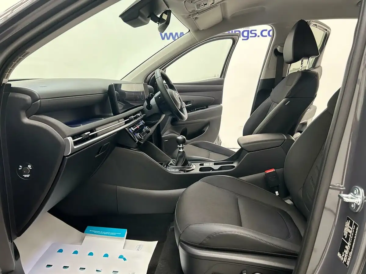 2024-hyundai-tucson-16-t-gdi-premium-160ps-two-tone-roof-big-11