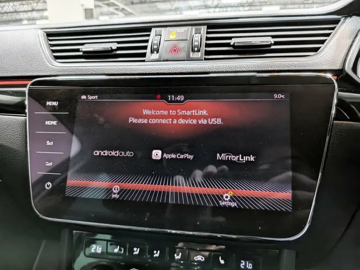 2018-skoda-superb-20-tsi-laurin-klement-280ps-4x4-ss-hatchback-big-16