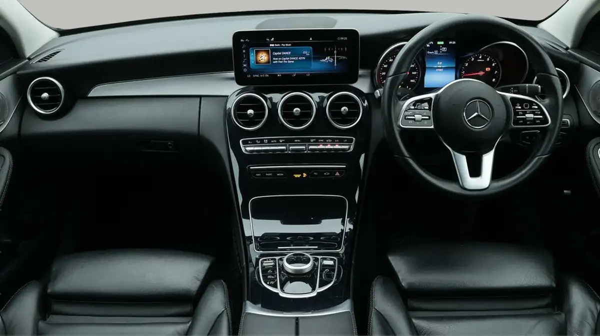 2020-mercedes-benz-c-class-15-c200-sport-ss-saloon-4d-big-13