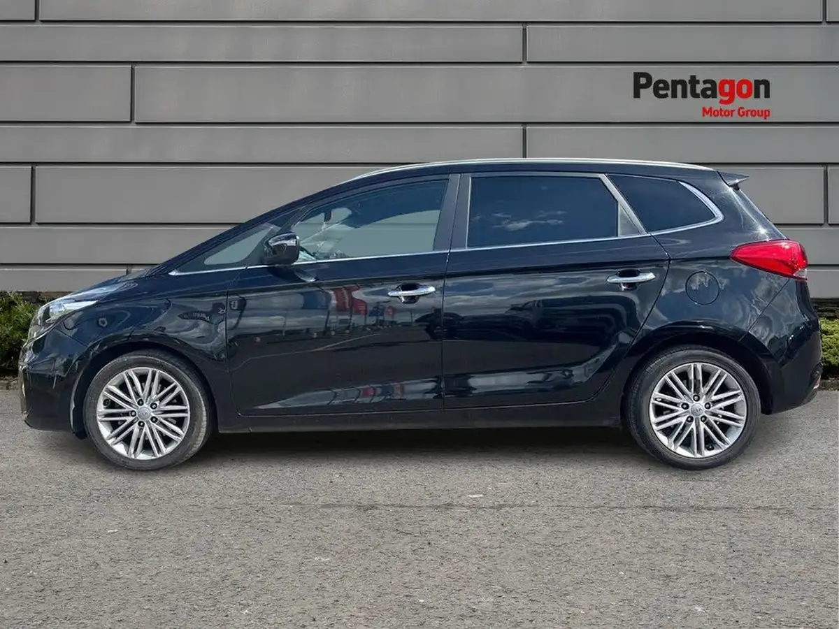 2018-kia-carens-17crdi-3-big-11