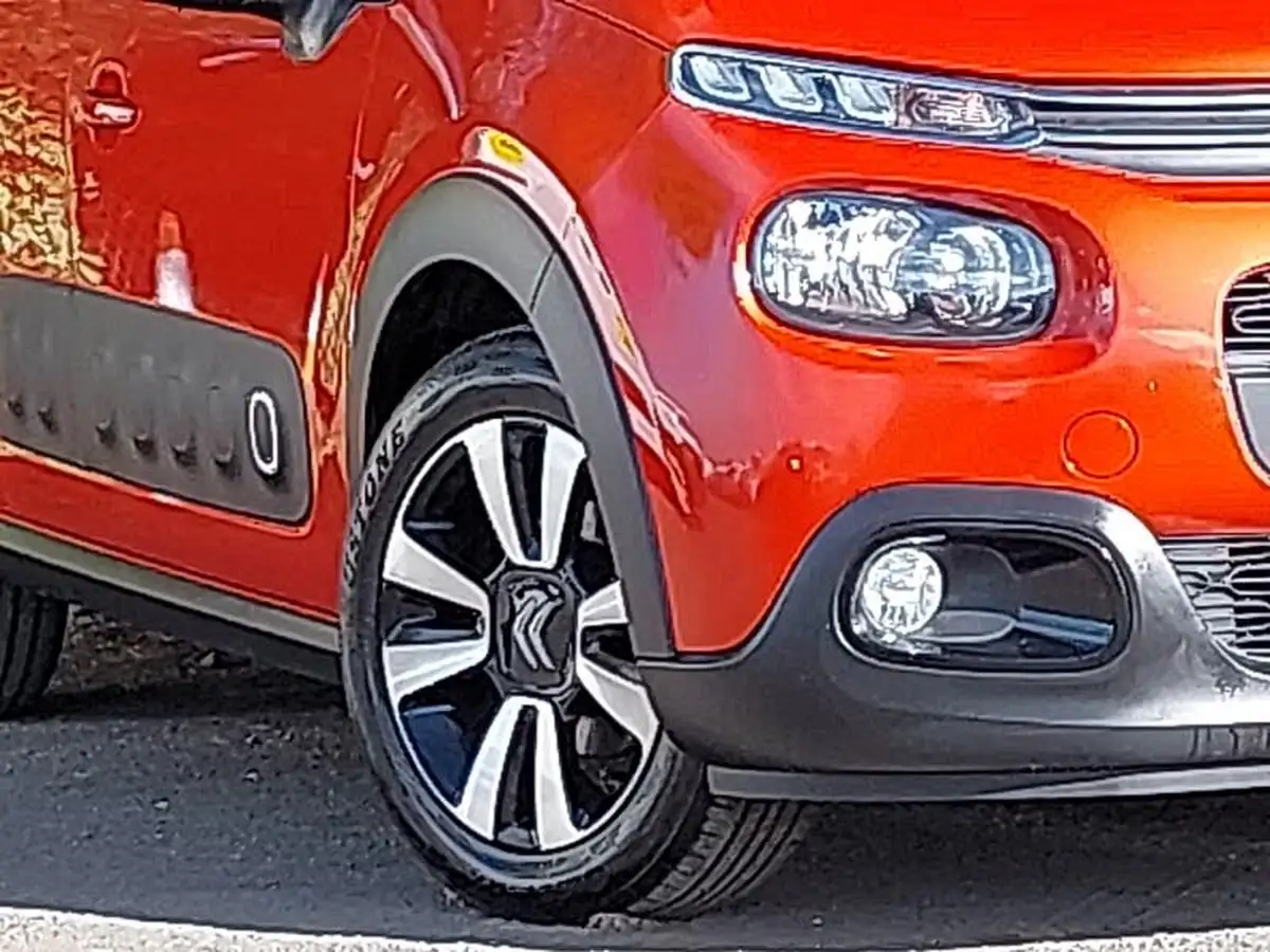 2019-citroen-c3-12-puretech-flair-82ps-ss-big-8