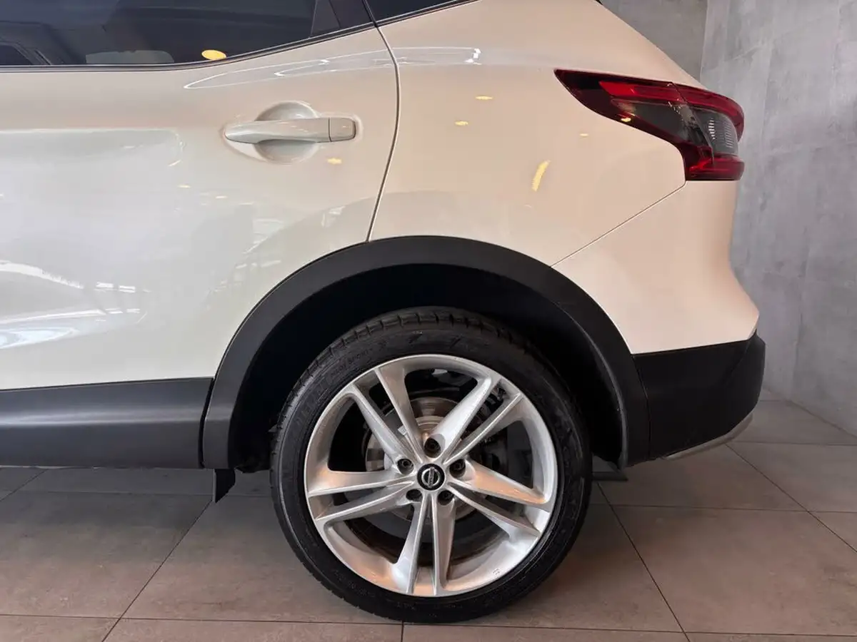 2019-nissan-qashqai-13-dig-t-n-motion-160ps-big-29