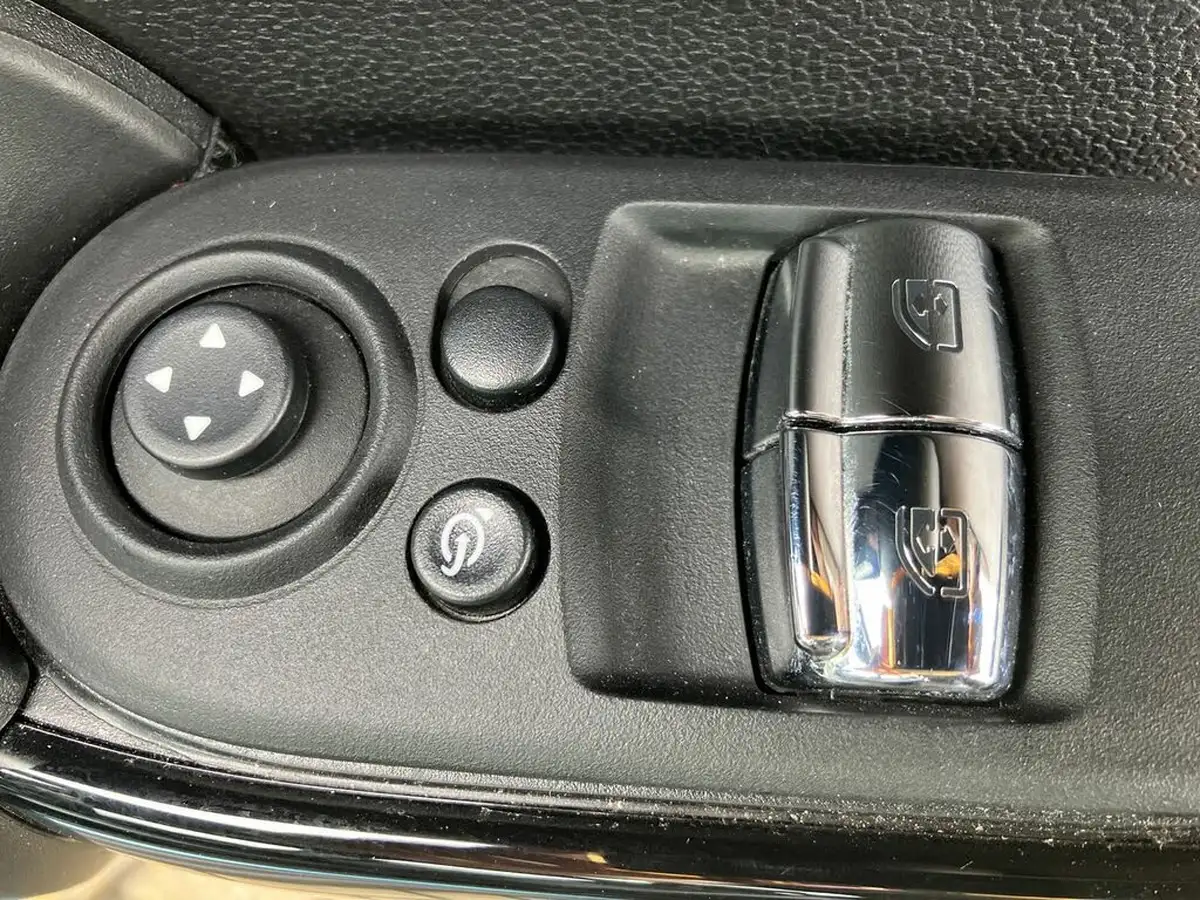 2021-mini-cooper-e-cooper-s-3-big-17