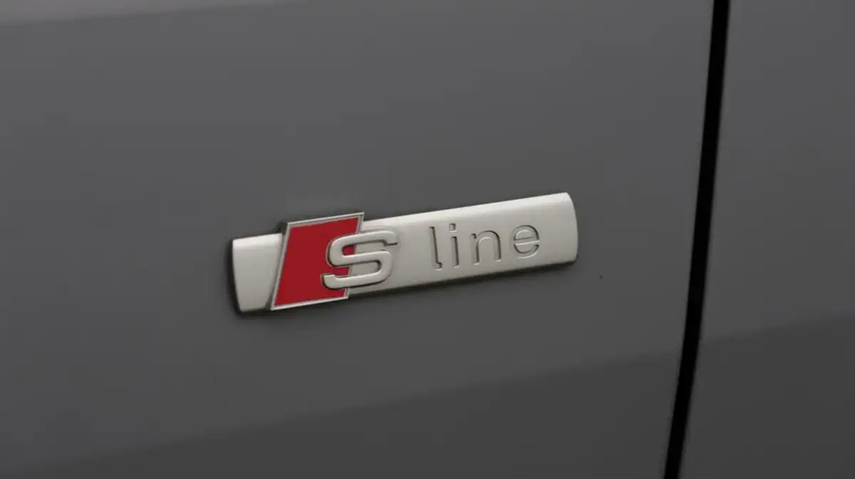 2022-audi-q4-e-tron-40e-s-line-station-wagon-big-20