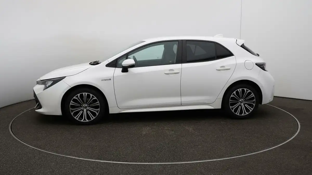 2019-toyota-corolla-18-vvt-i-design-trk-hatchback-5d-big-57
