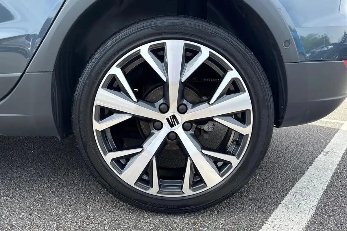2022-seat-arona-10-tsi-xperience-big-11