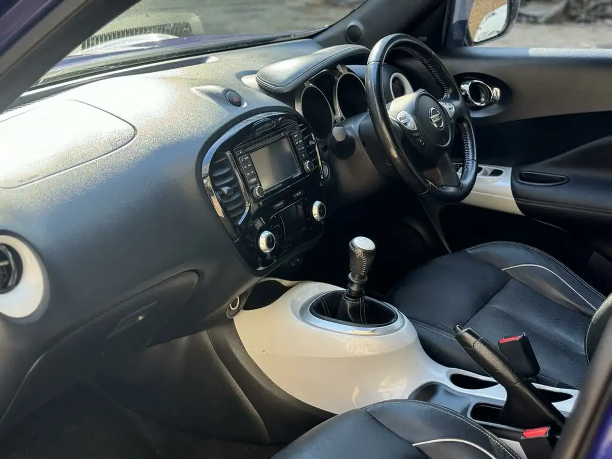 2014-nissan-juke-12-tekna-big-35