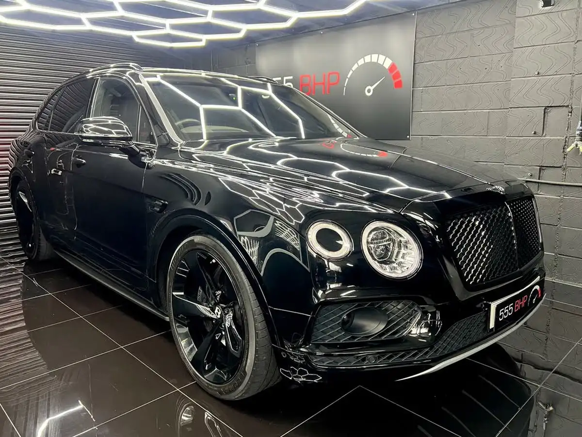 2018-bentley-bentayga-40-v8-big-0