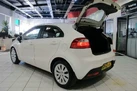 2012-kia-rio-125-2-5d-small-48
