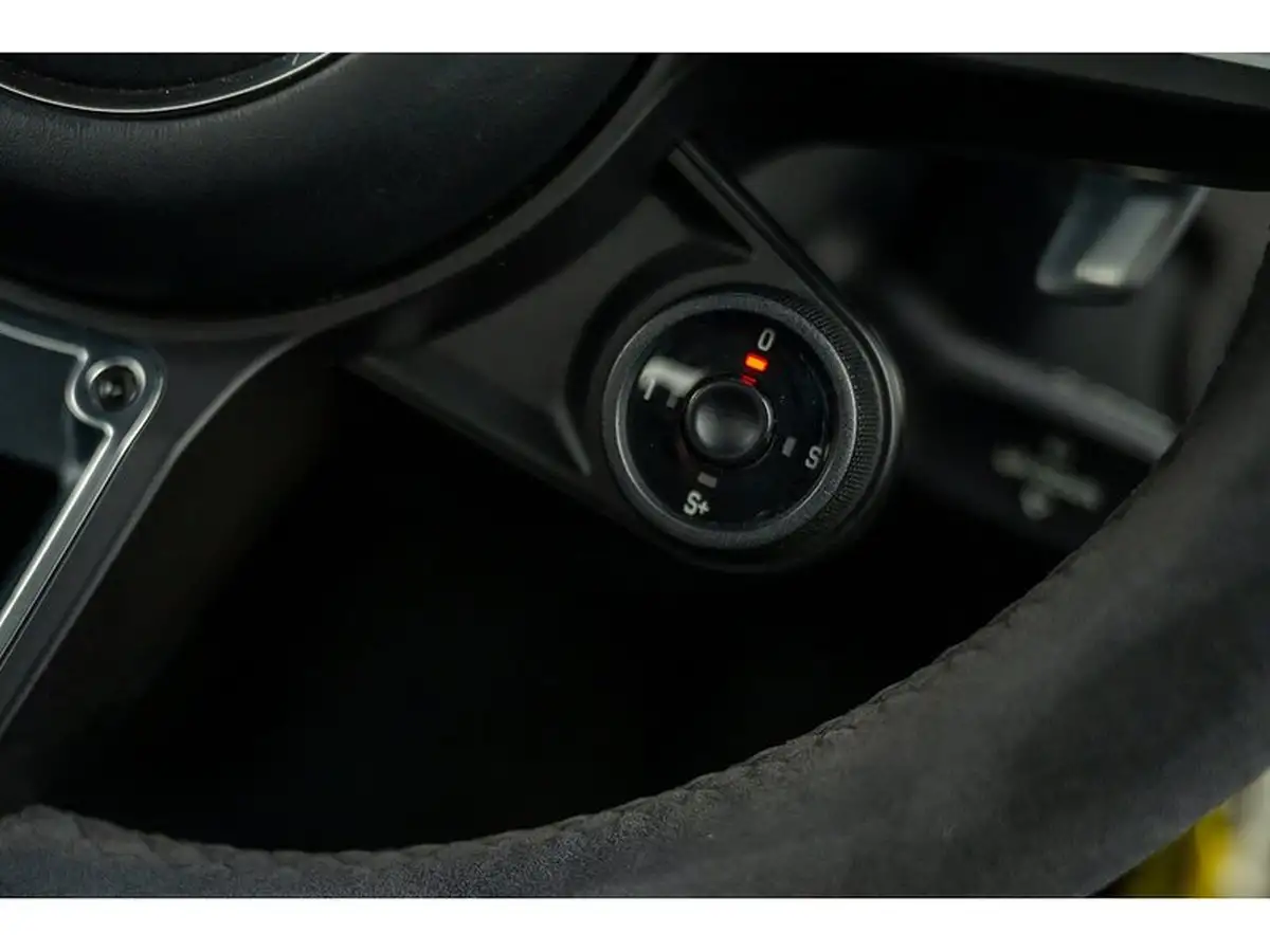 2016-porsche-cayman-718-25-s-pdk-big-22