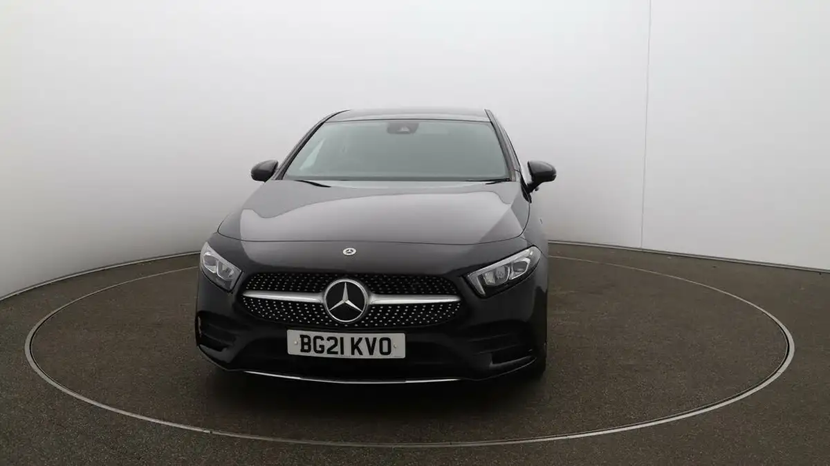 2021-mercedes-benz-a-class-13-a250e-amg-line-hatchback-5d-big-32