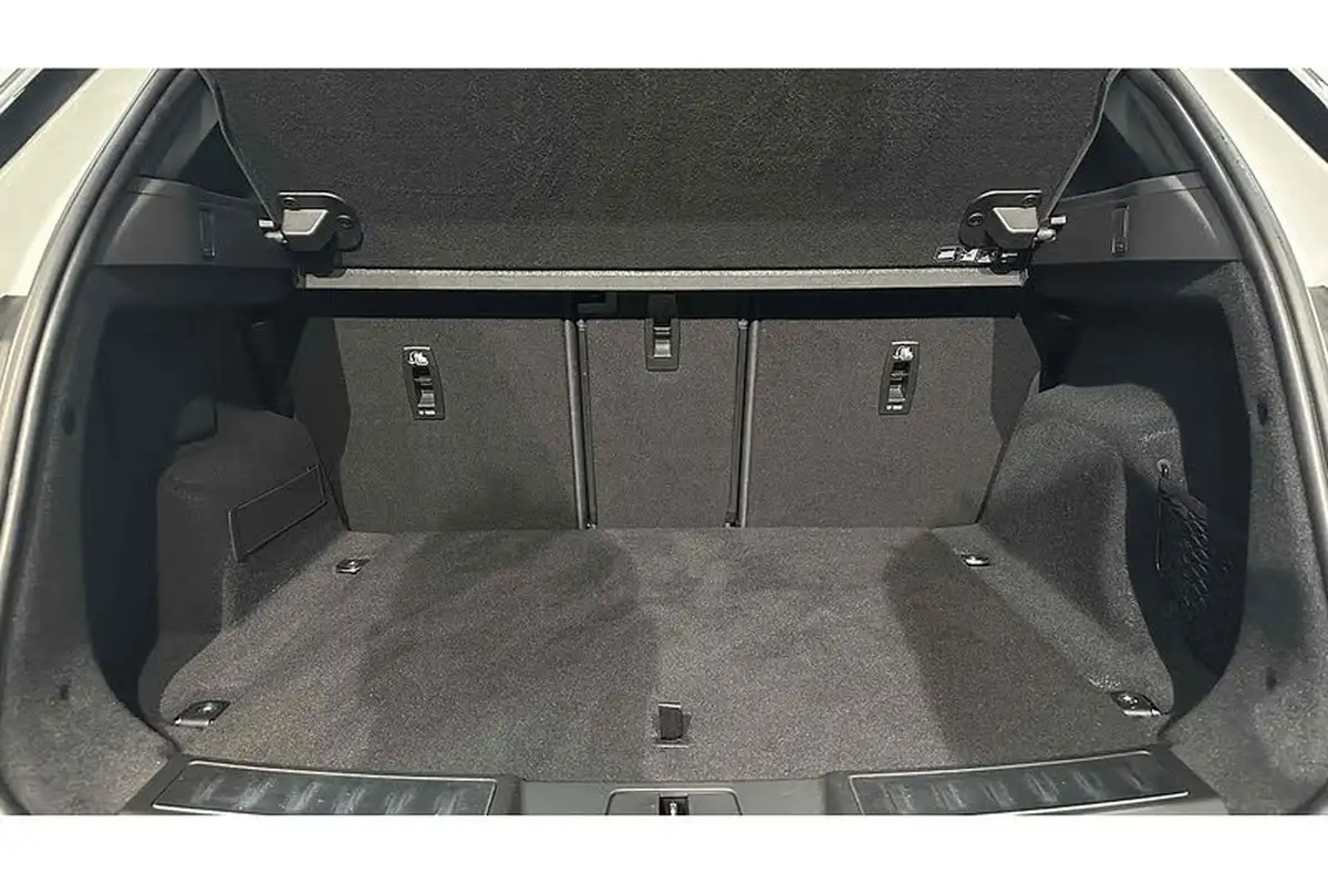 2022-land-rover-range-rover-evoque-20-d200-r-dynamic-se-big-46