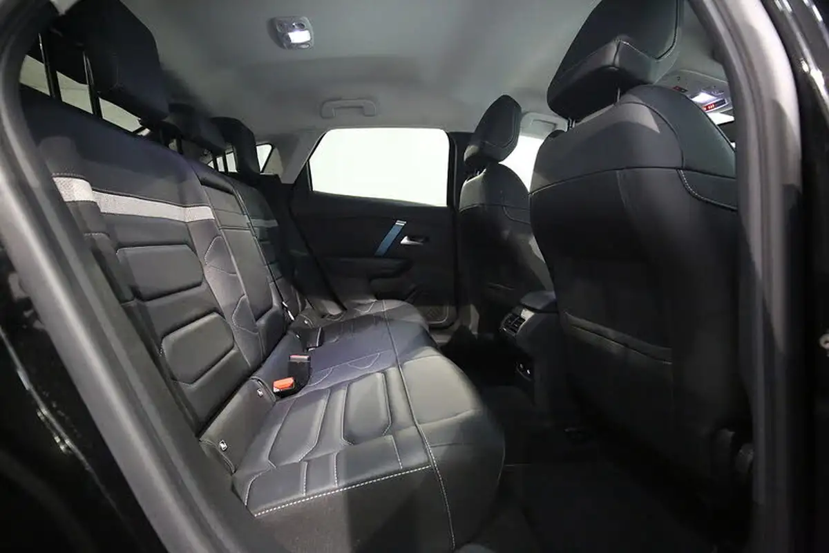2022-citroen-c4-e-shine-plus-big-21