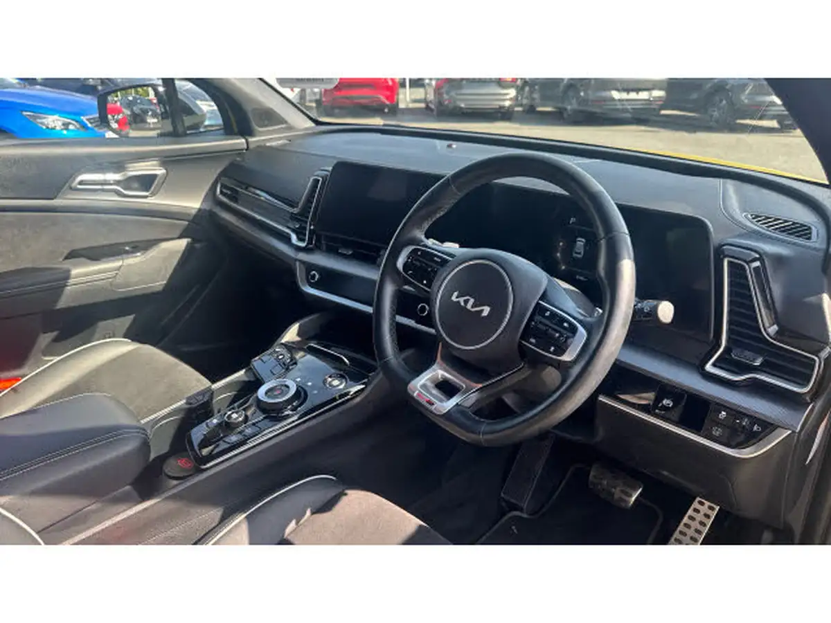 2023-kia-sportage-16-t-gdi-gt-line-226bhp-hev-auto-big-10