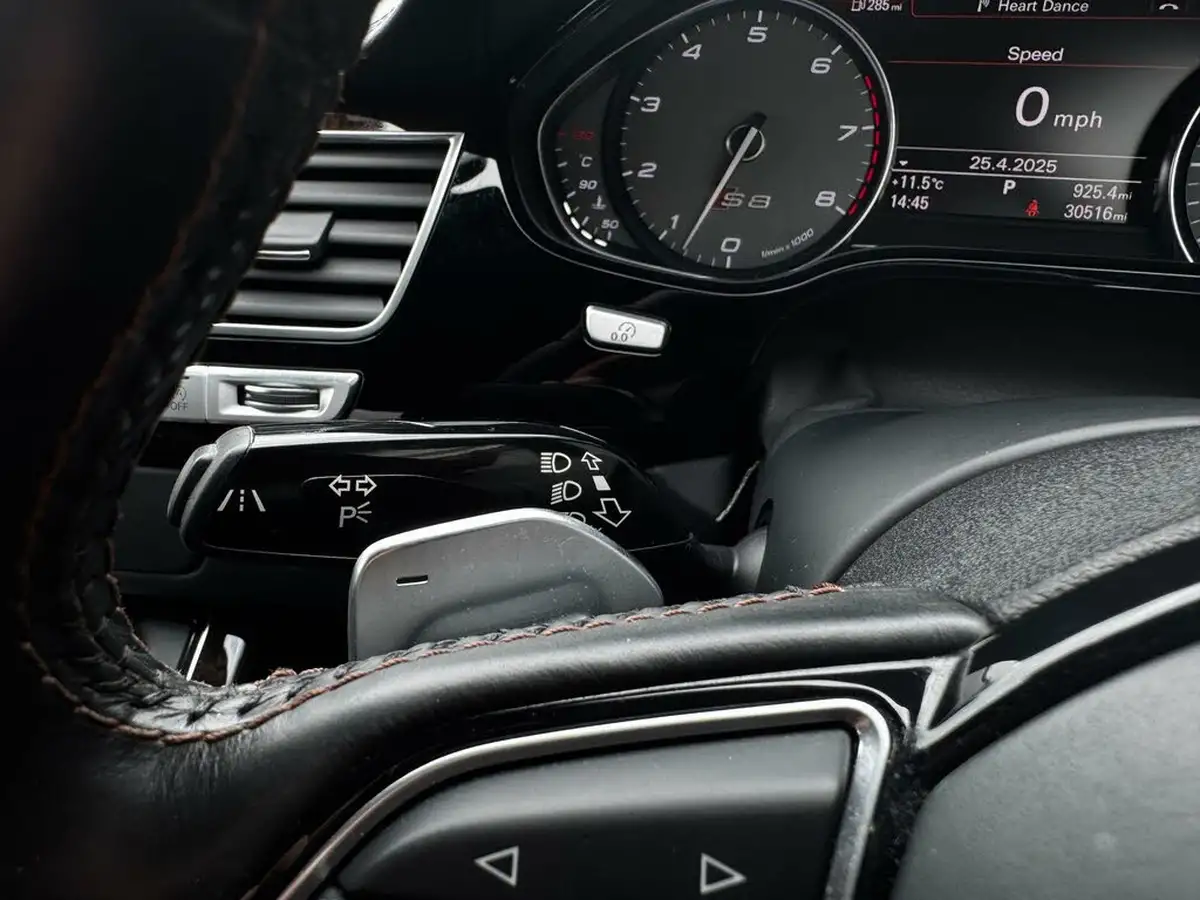 2016-audi-s8-40-tfsi-quattro-520ps-big-17