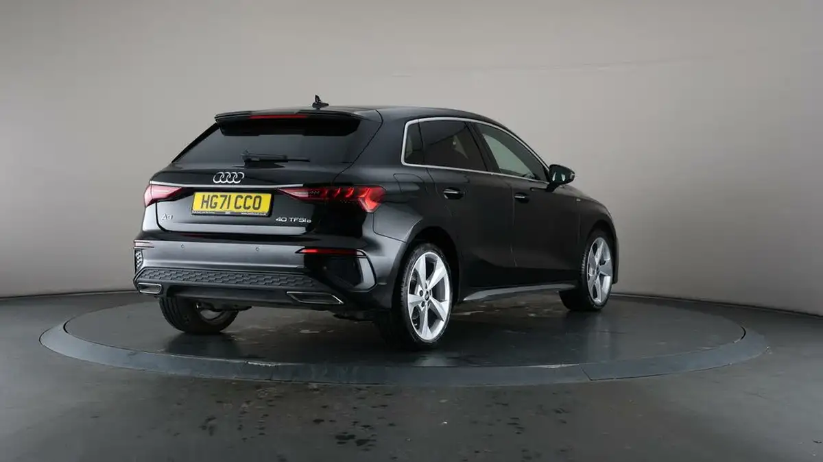 2021-audi-a3-14-40-tfsi-e-s-line-big-66