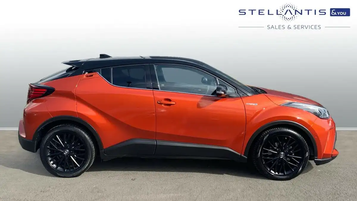2020-toyota-c-hr-20-vvt-i-orange-edition-big-1