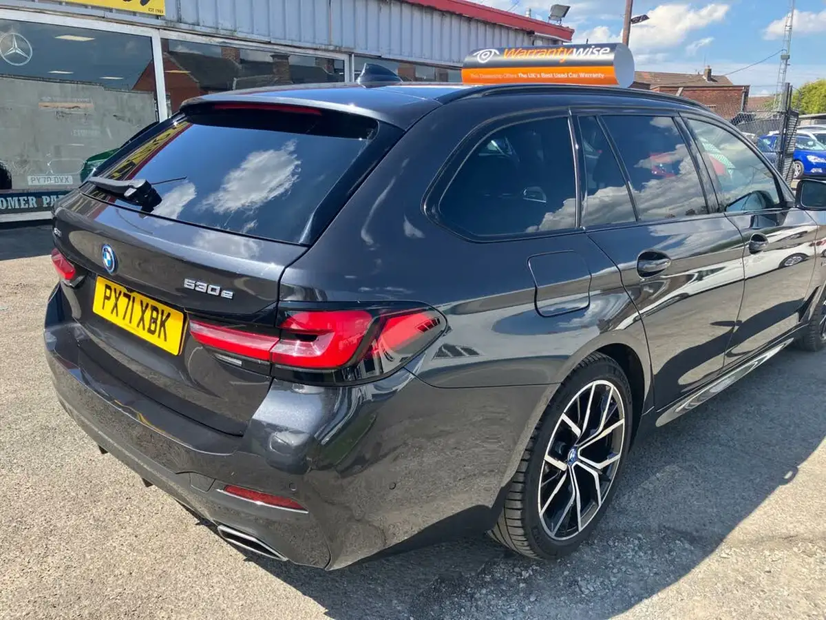 2021-bmw-5-series-20-530e-xdrive-m-sport-touring-5d-big-7