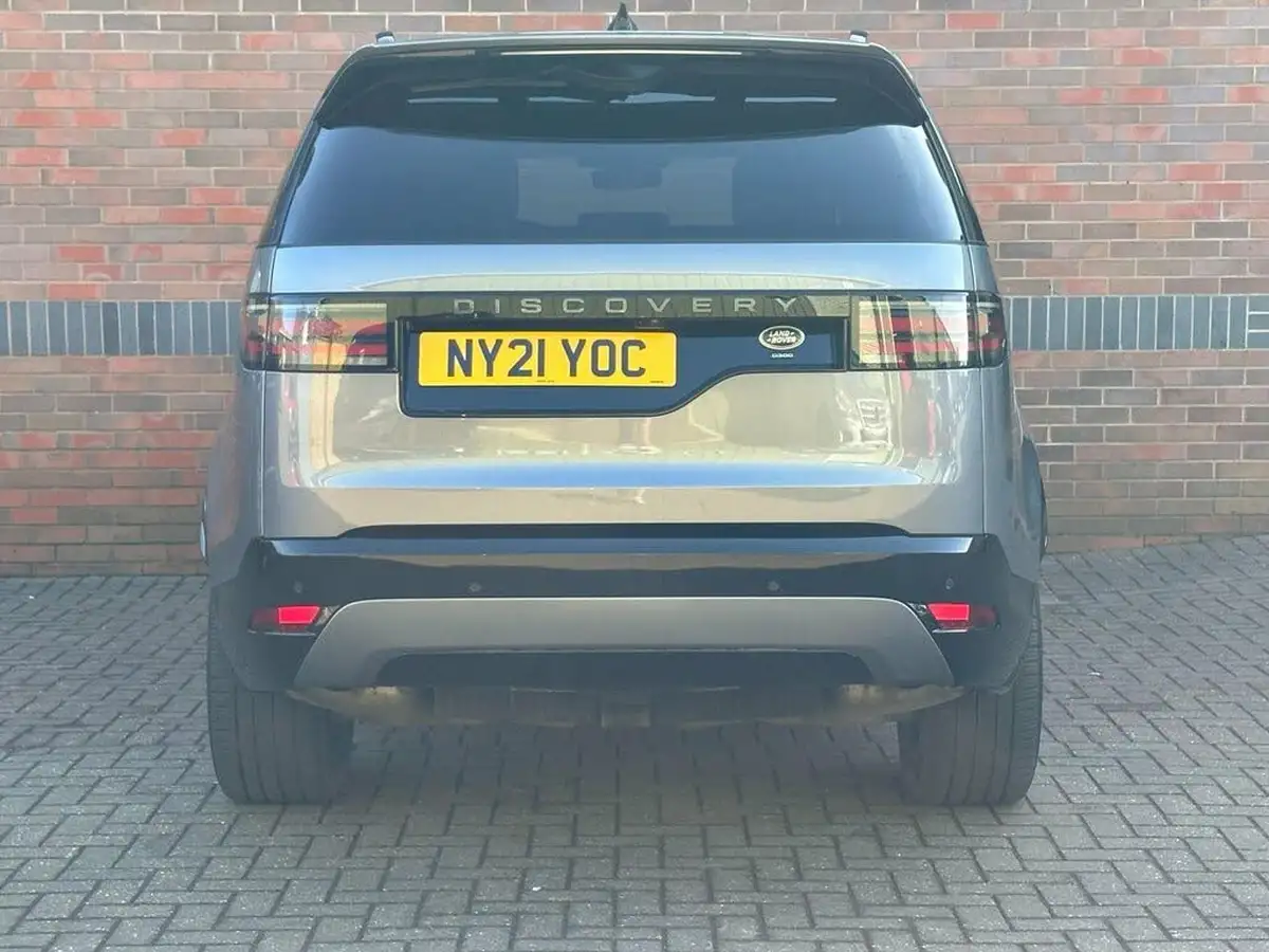 2021-land-rover-discovery-30-d300-r-dynamic-se-big-5