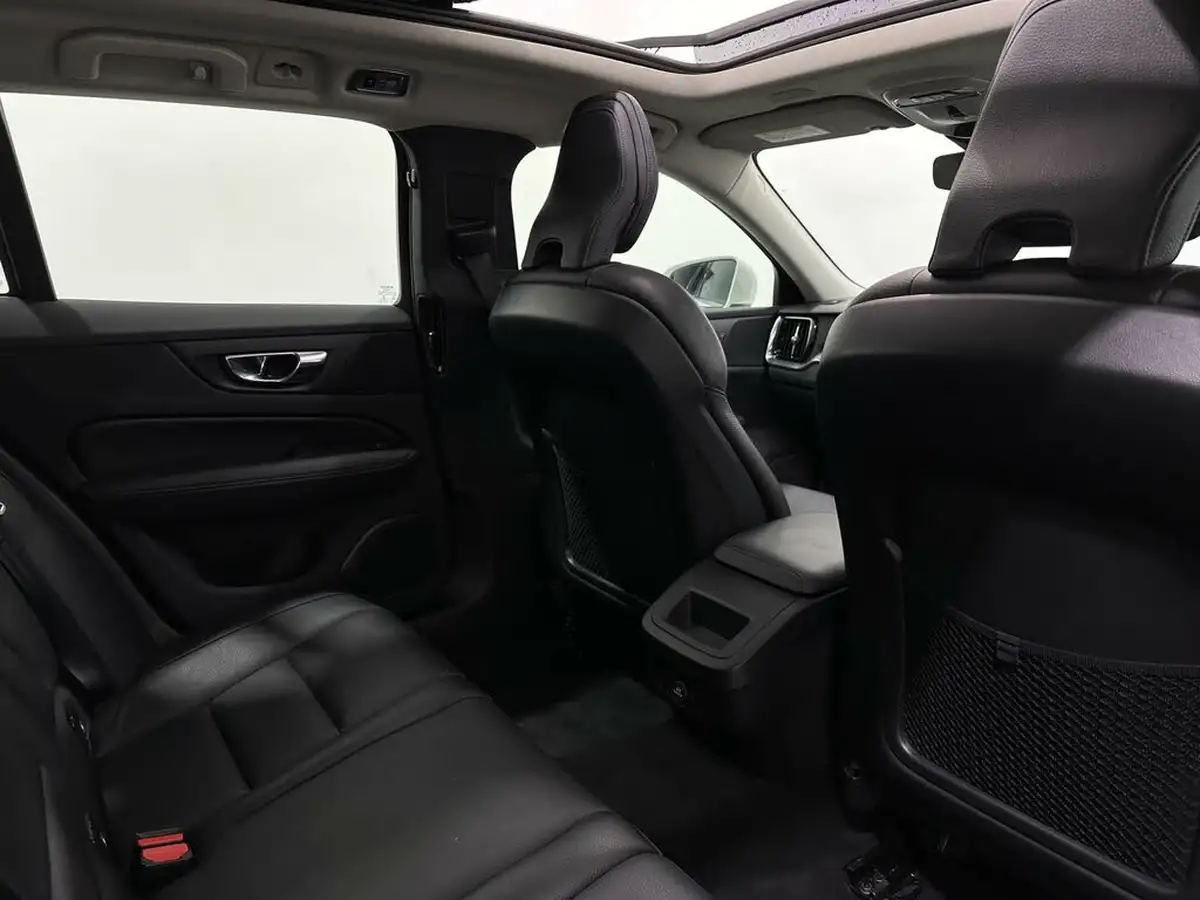 2018-volvo-v60-20td-d3-inscription-big-38