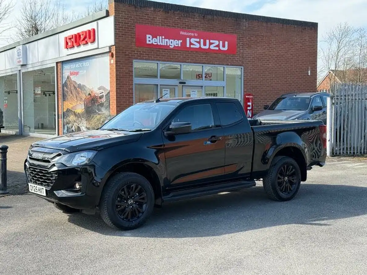 2025-isuzu-d-max-19td-dl20-extended-big-0