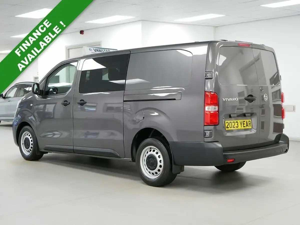 2023-vauxhall-vivaro-20td-3100-l2h1-prime-double-cab-big-8