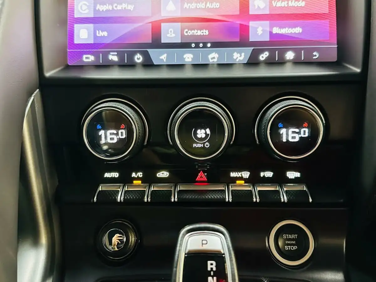 2019-jaguar-f-type-20-i4-chequered-flag-coupe-big-50