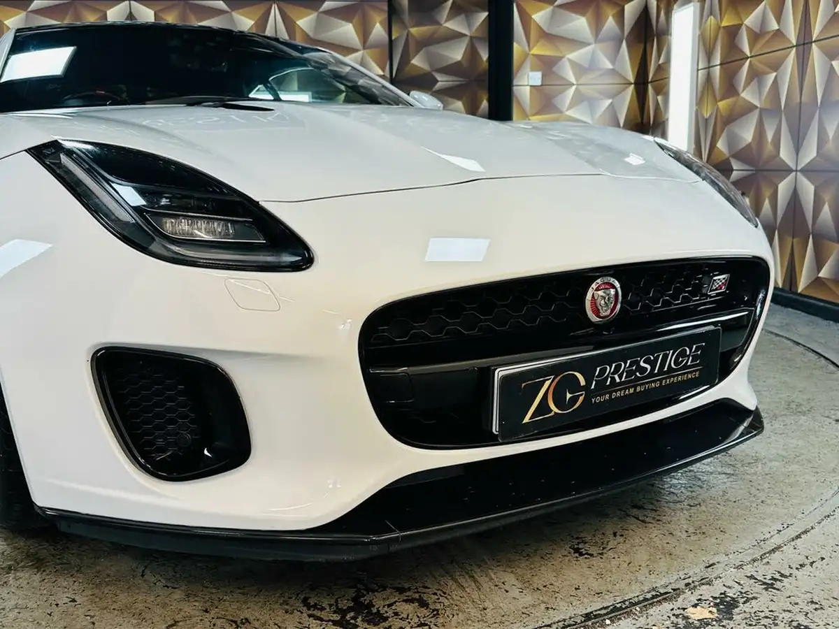 2019-jaguar-f-type-20-i4-chequered-flag-coupe-big-26