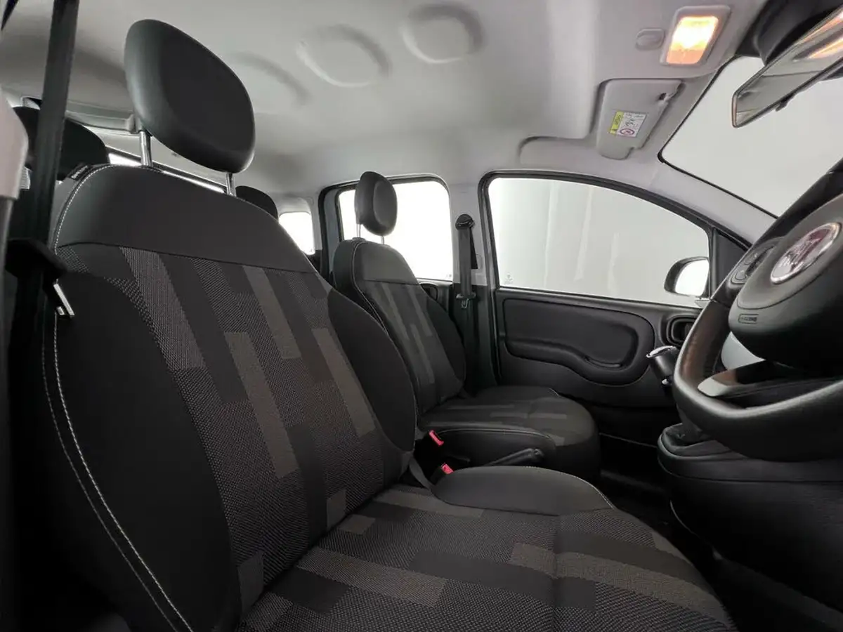 2021-fiat-panda-10-city-cross-big-11