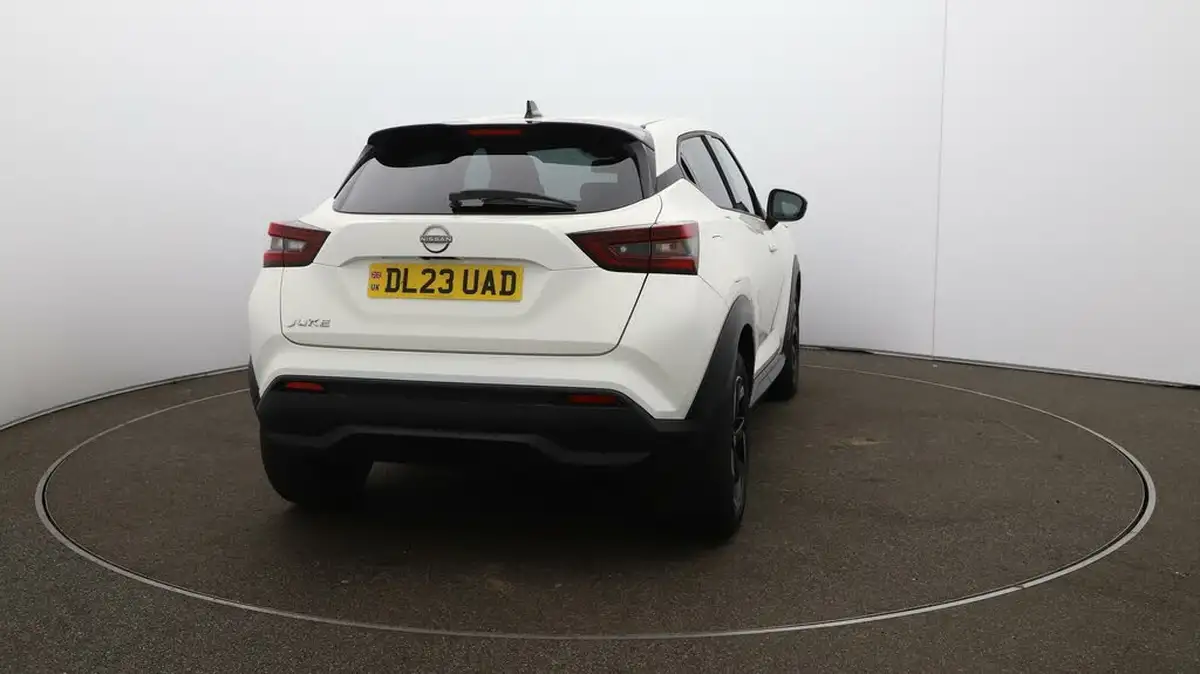 2023-nissan-juke-10-dig-t-n-connecta-big-47