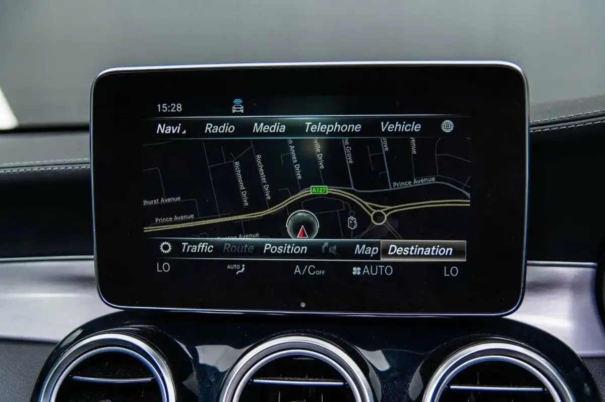 2018-mercedes-benz-c-class-40-c63-amg-s-510ps-premiumss-coupe-2d-speedshift-mct-big-15
