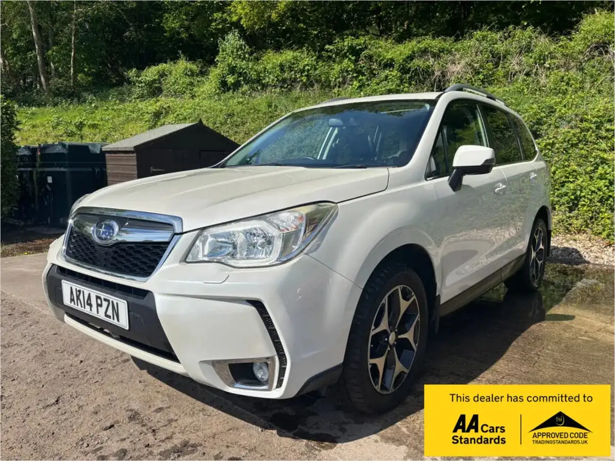 2014-subaru-forester-20-xt-turbo-big-0