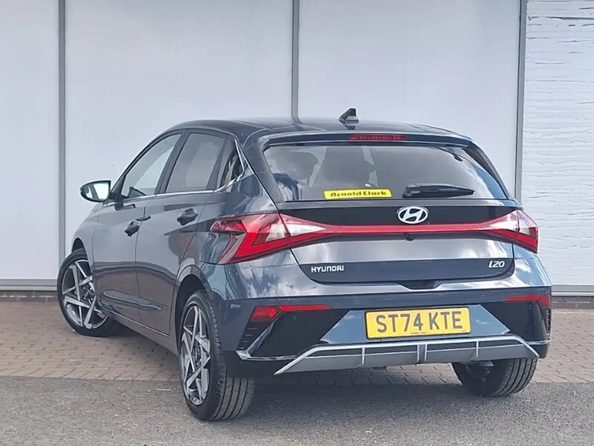 2024-hyundai-i20-10-t-gdi-premium-big-1