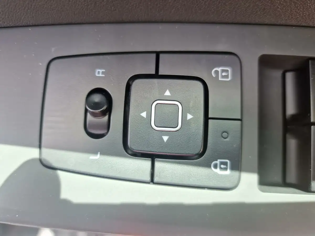 2024-kia-niro-16-gdi-139bhp-hev-132kwh-big-18