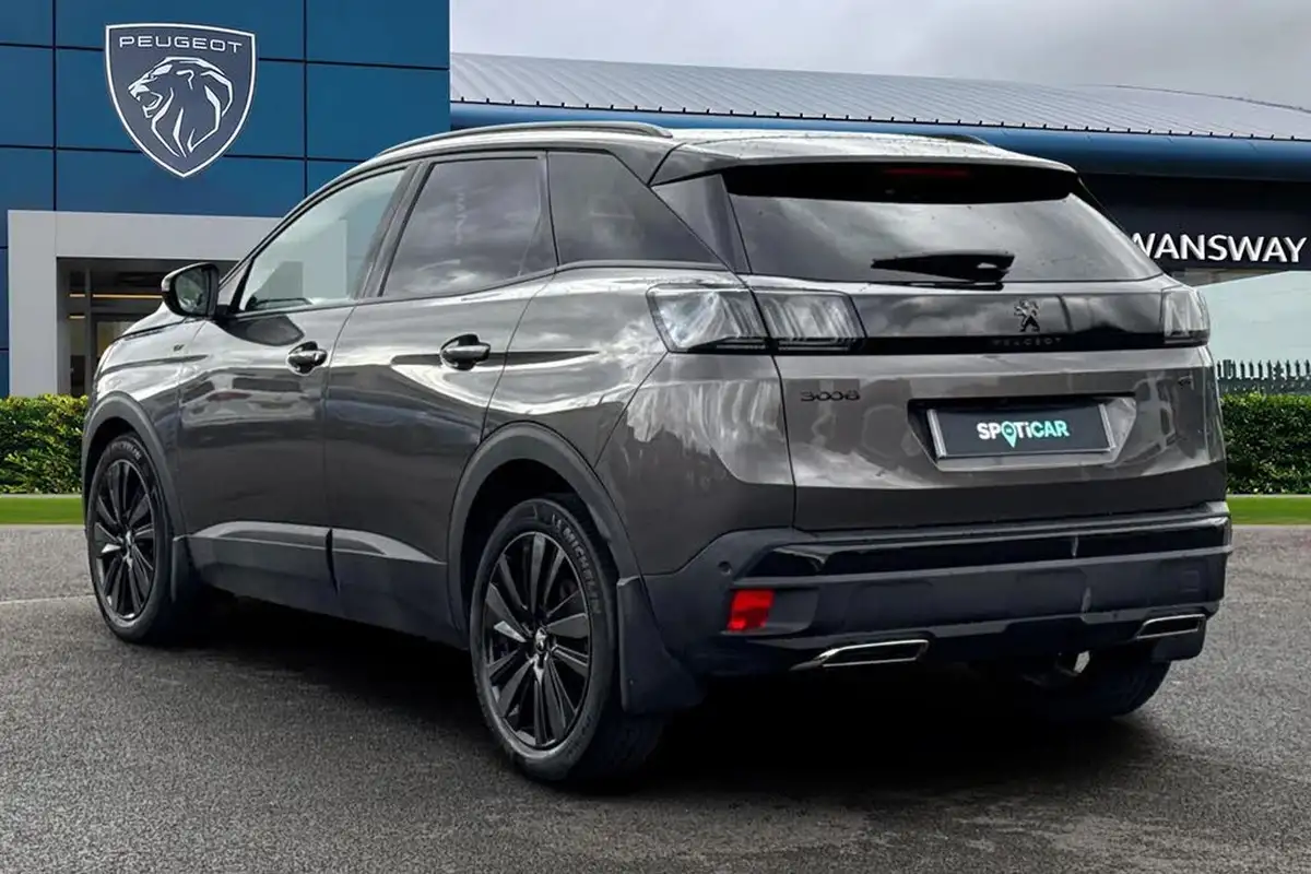 2022-peugeot-3008-suv-12-puretech-gt-premium-big-1