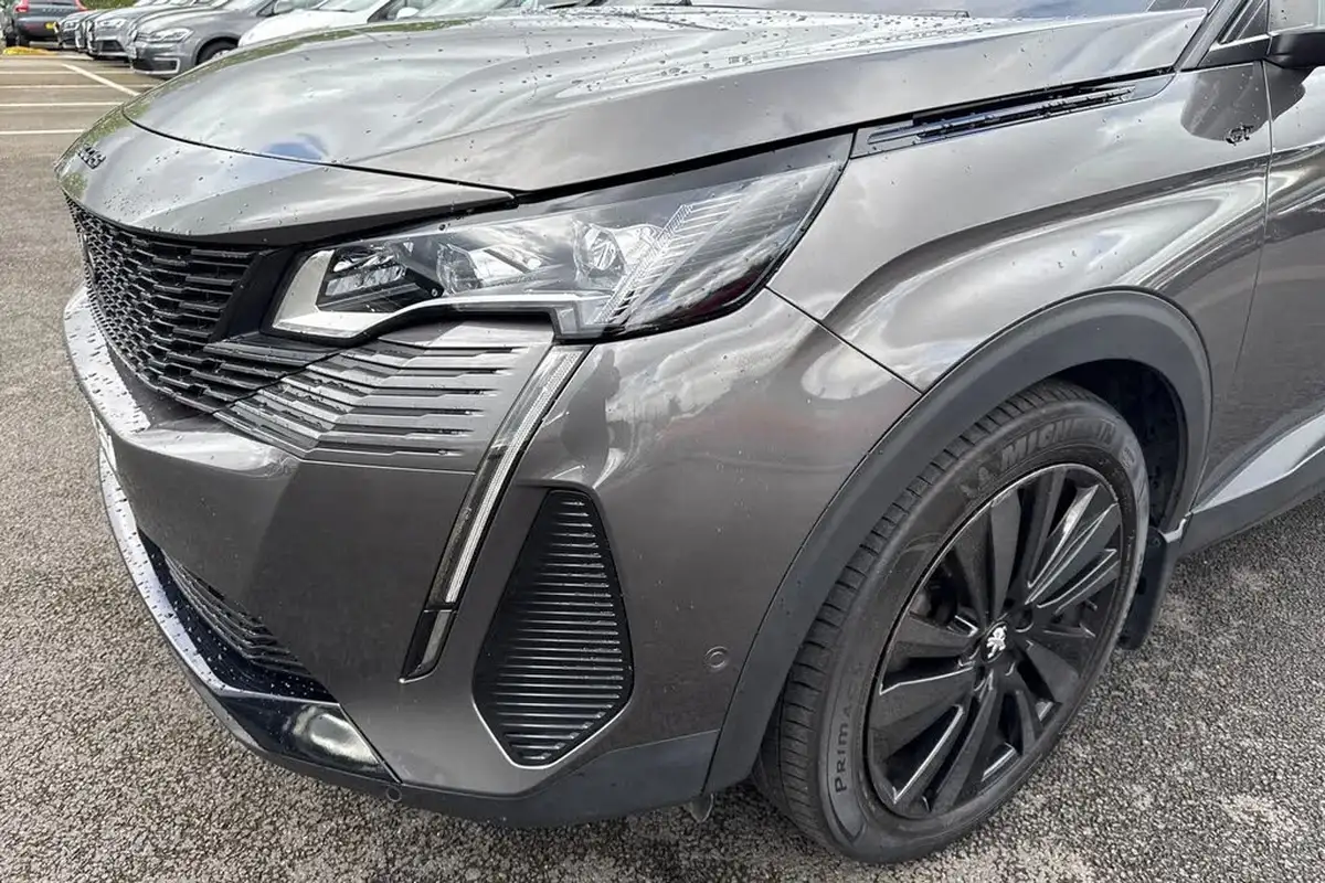 2022-peugeot-3008-suv-12-puretech-gt-premium-big-25