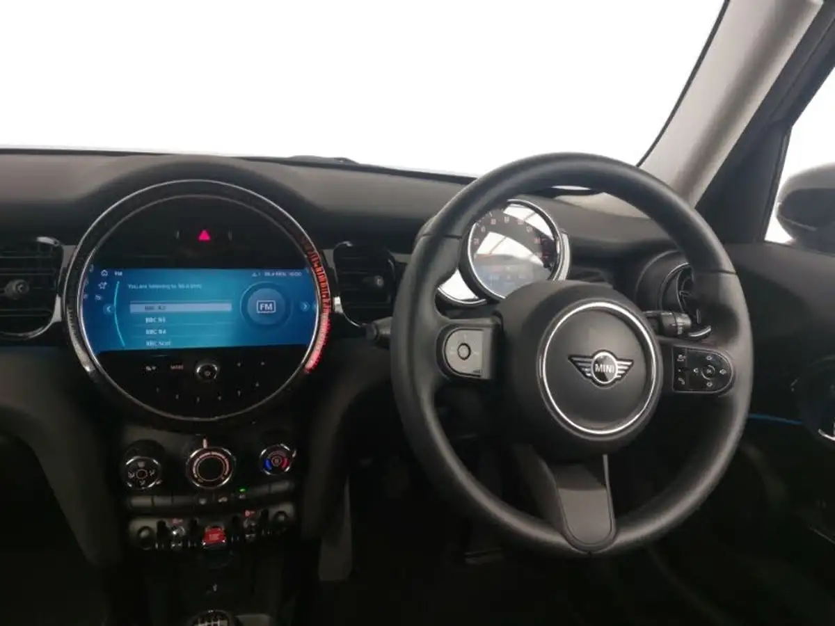 2022-mini-cooper-15-one-classic-5d-big-4